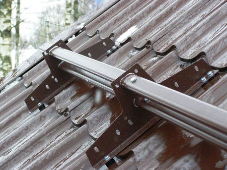 Комплект трубчатого снегозадержания BORGE 3 м для фальцевой кровли, оцинкованный